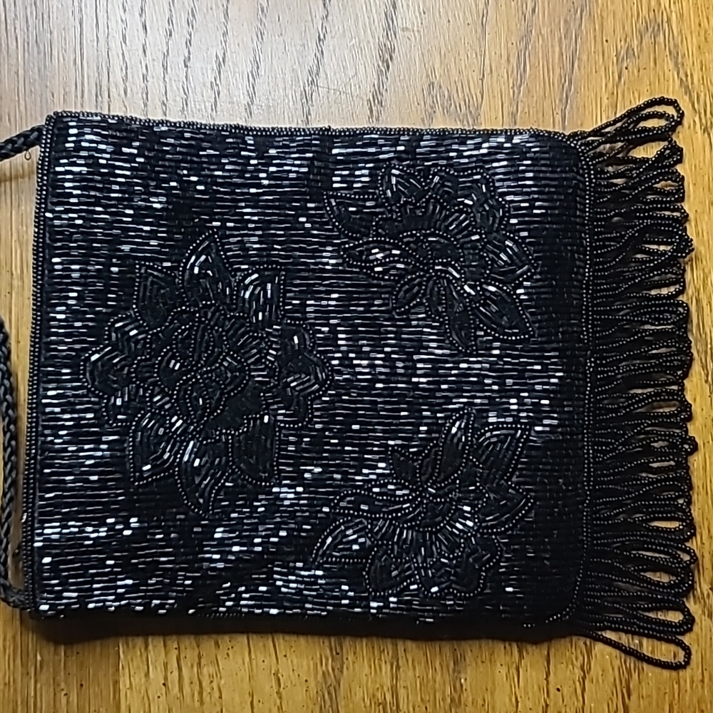 Black sequins beaded handmade purse Regale
